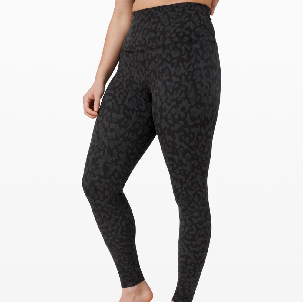 (SOLD!!) Lululemon Align Pant 28"